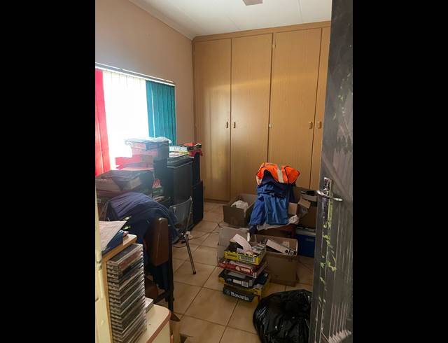 4 BEDROOM HOUSE FOR SALE IN KURUMAN